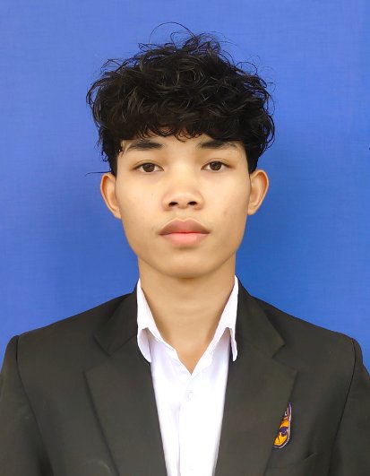 ពេជន៍ ប្រុសប៉ 